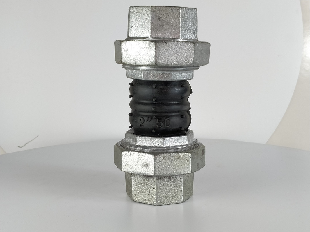 ?絲扣橡膠軟接頭的構造和作用