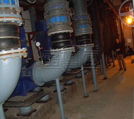 翻邊橡膠接頭與扣槽式橡膠接頭的區別在哪里