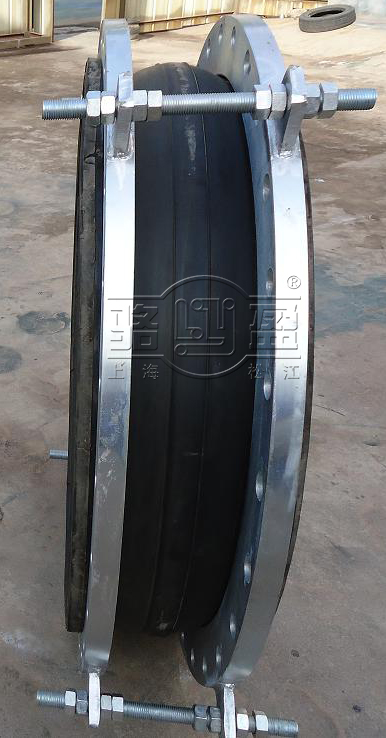 橡膠接頭出現褪色的原因是什么？