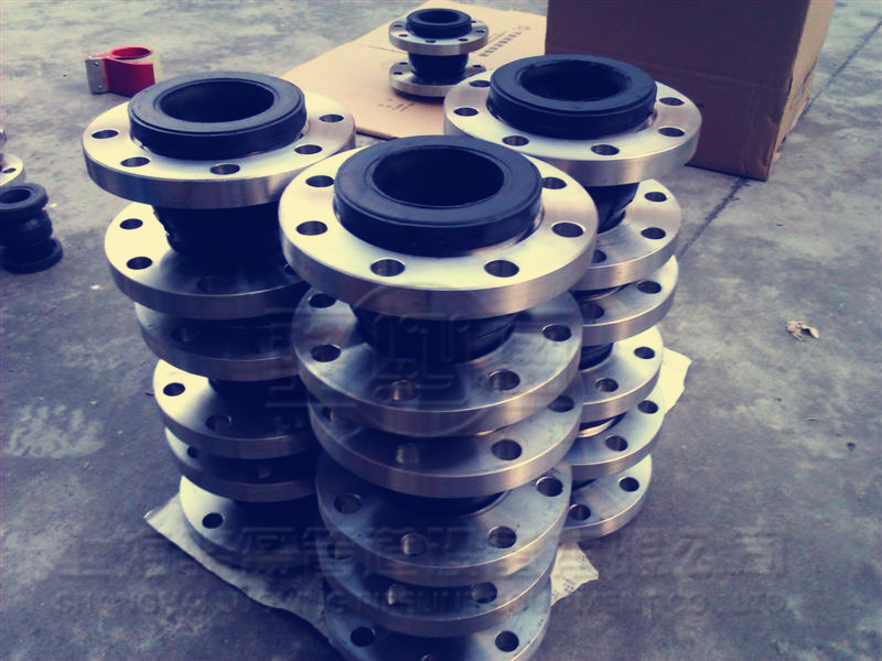 水泵進(jìn)出口用的耐負(fù)壓橡膠接頭