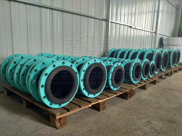 如何保護室外環境中的橡膠接頭